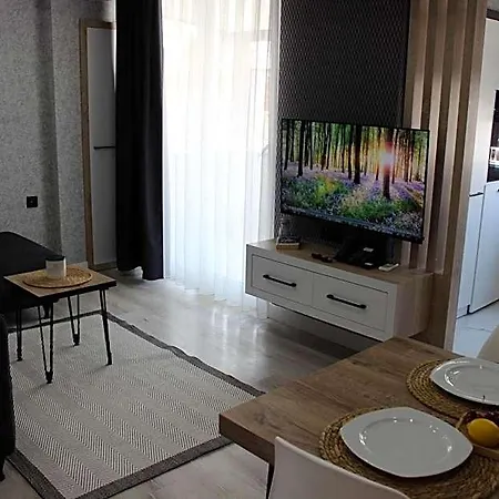 Ξενοδοχείο Cosy 5*